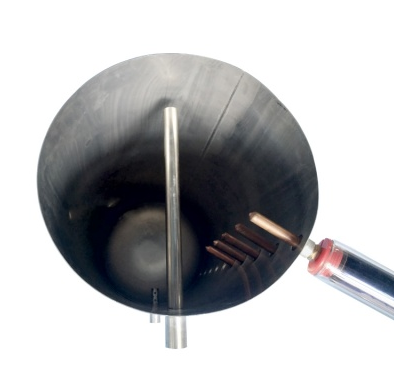 Der Unterschied zwischen dem Vorheizen des Solarwarmwasserbereiters mit Kupferspule und dem integrierten Solarwarmwasserbereiter mit Druck-6